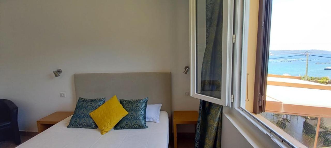Hotel Du Golfe Бонифачо Экстерьер фото